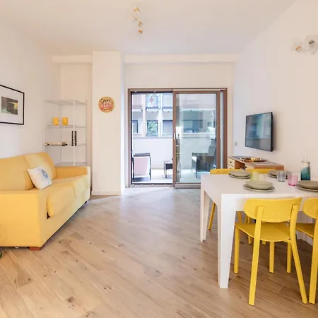 Apartmán Happy Domus - Giallo Corte Trastevere Řím
