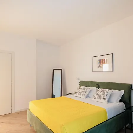 Happy Domus - Giallo Corte Trastevere Apartmán