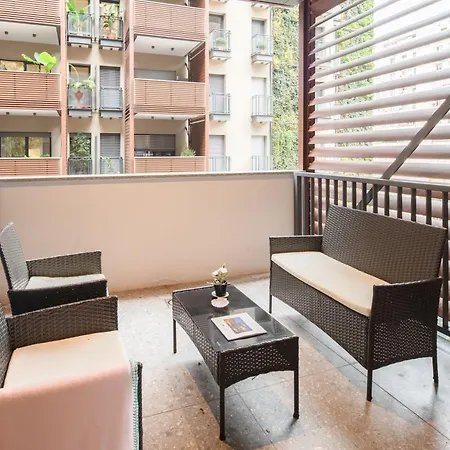 Happy Domus - Giallo Corte Trastevere Apartamento Roma